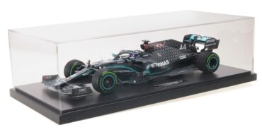 Mercedes-AMG W11 World Champion 2020 L. Hamilton - 1:12