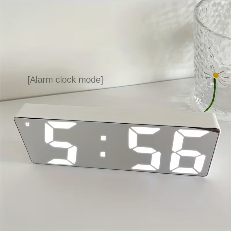 Modern LED SmartClock – Digitale Wekker met Temperatuur & Helderheidsregeling