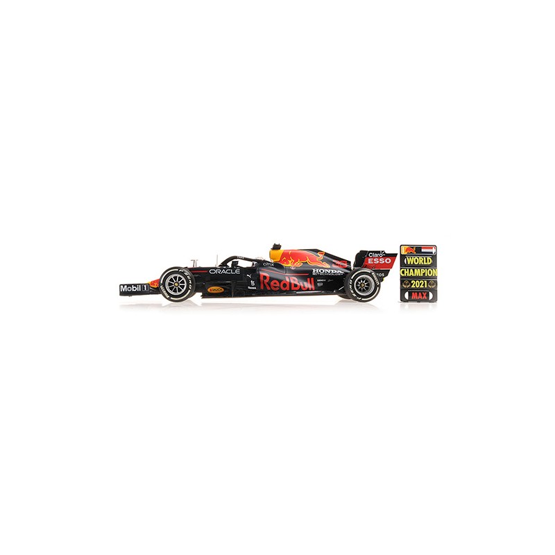 Red Bull Racing Honda RB16B with Pitboard Winner Abu Dhabi 2021 World Champion 2021 M. Verstappen - 1:43